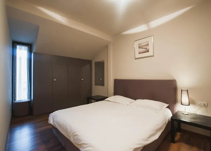 Hemingway ブカレスト