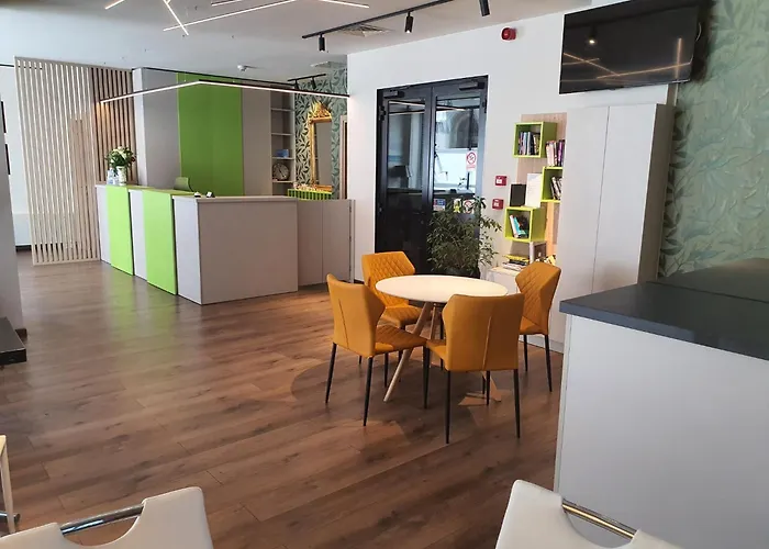 ホテル Hemingway ブカレスト