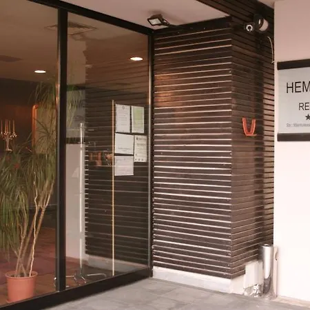 Hemingway 3* بوخارست