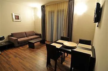 海明威公寓酒店 布加勒斯特