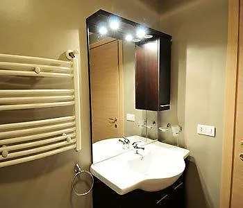 Hemingway 3* Bukarest