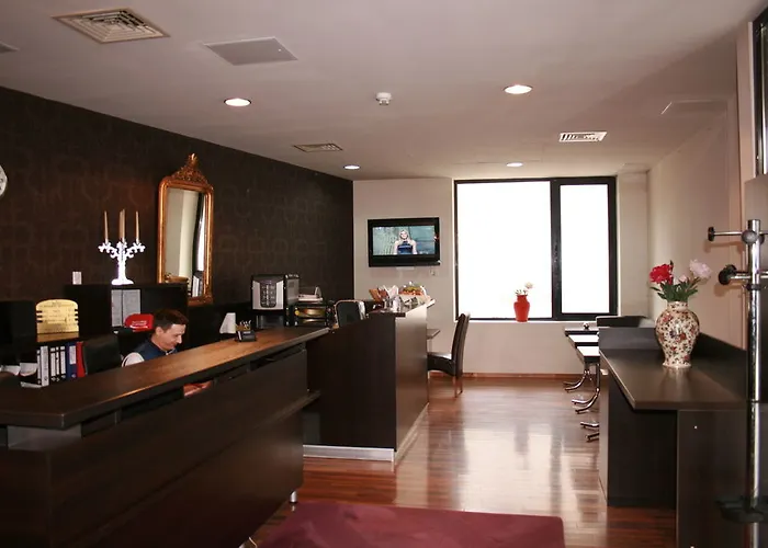 Hemingway Hotel Bukarest