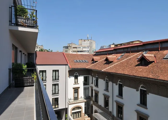 Hemingway 3* Bukarest